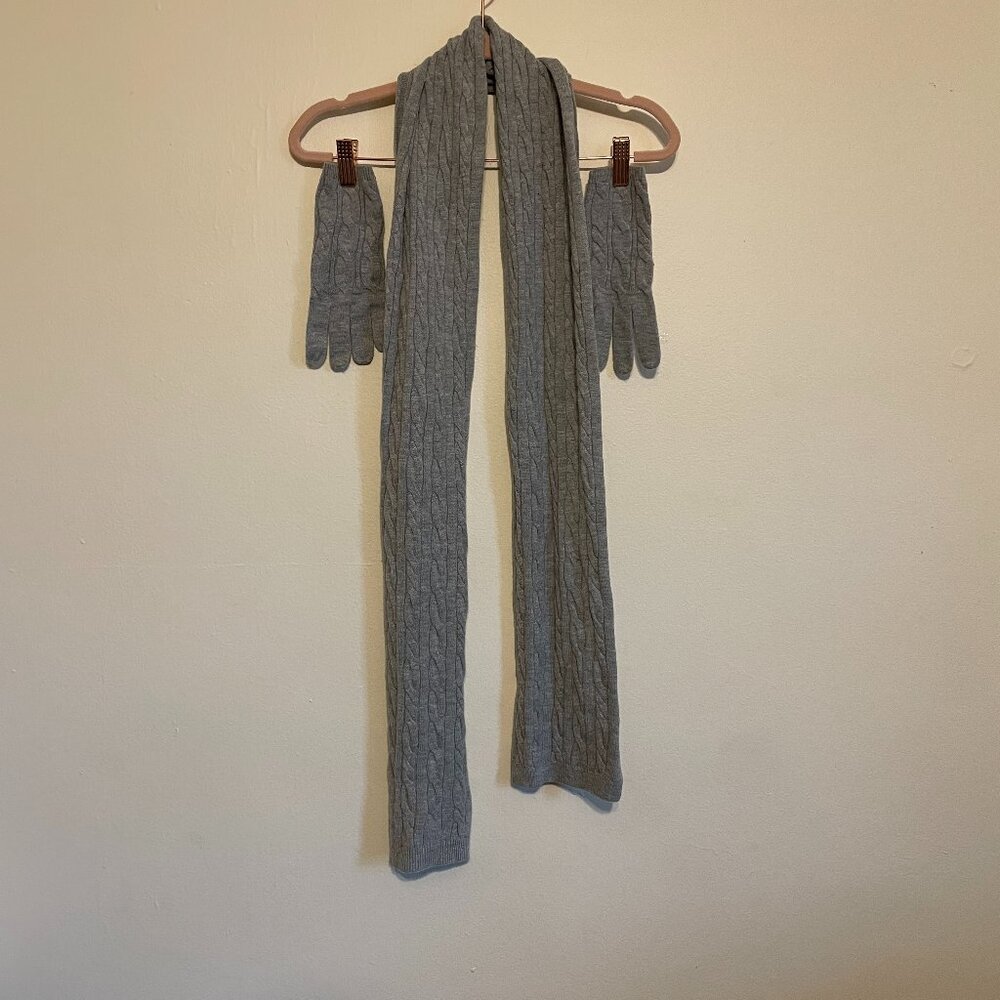 🔥 Talbots | Light Gray Cable Knit Lambswool Blend Scarf and Gloves Set One Size